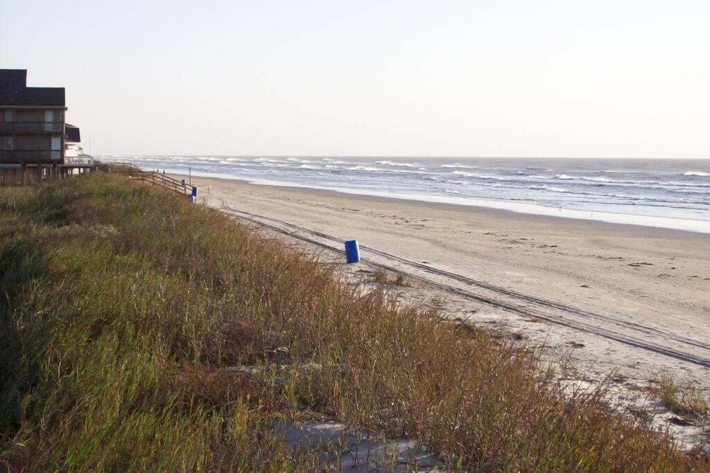 Beach Front On West Beach Galveston Buitenkant foto