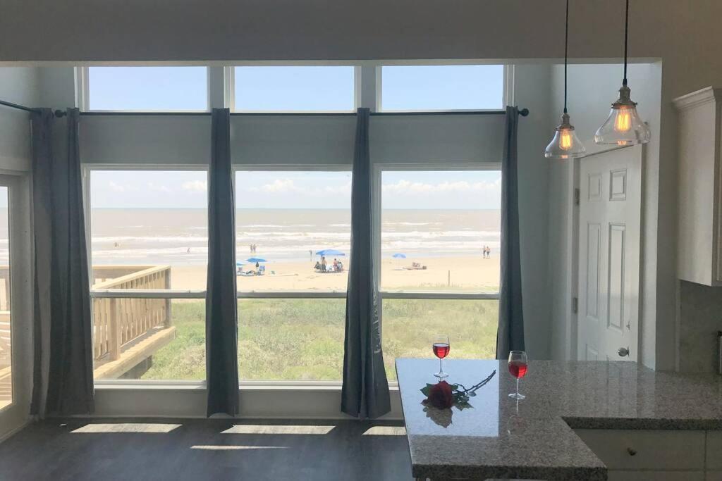 Beach Front On West Beach Galveston Buitenkant foto